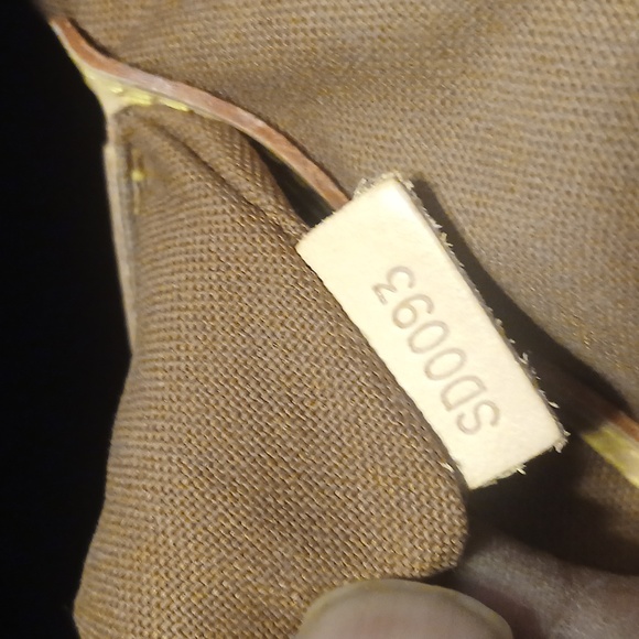 Authentic  alma louis vuttion - Picture 10 of 10